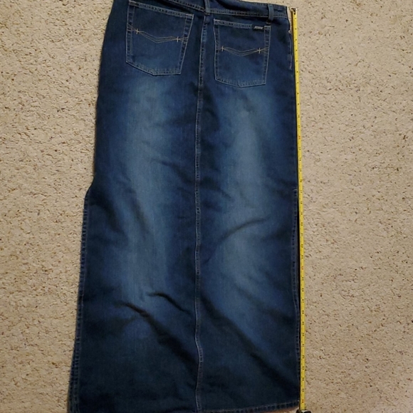 Stephan Hardy Squeeze Jean Skirt - Picture 6 of 7
